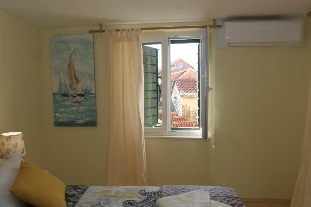 Ferienwohnung Sara Cosmo Split Exterior foto
